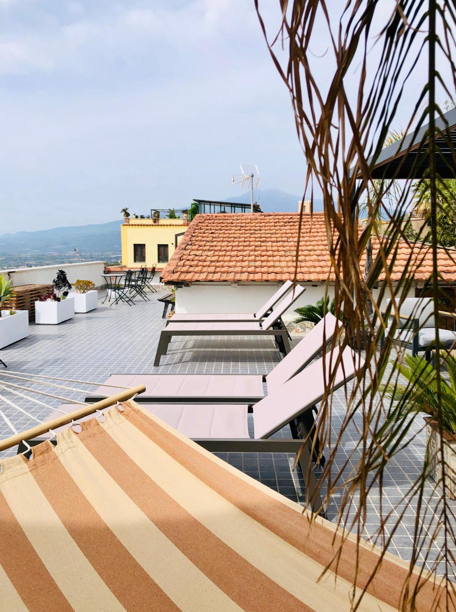 Taormina Center Private Apartments By Fragranza Di Sicilia Exterior foto